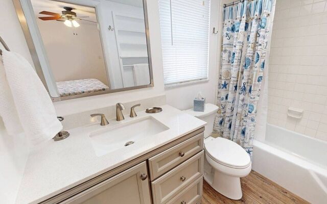 Vista Hermosa Casita Near the Beach