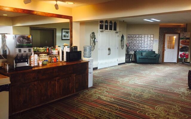 Studio 6 Suites Butte, MT – I-90 / I-15