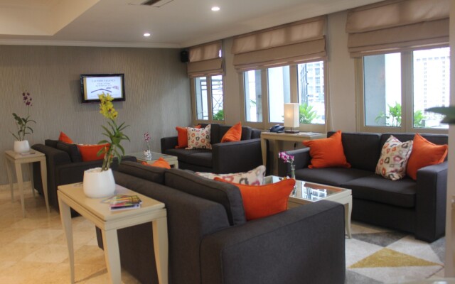Grand Tropic Suites Hotel