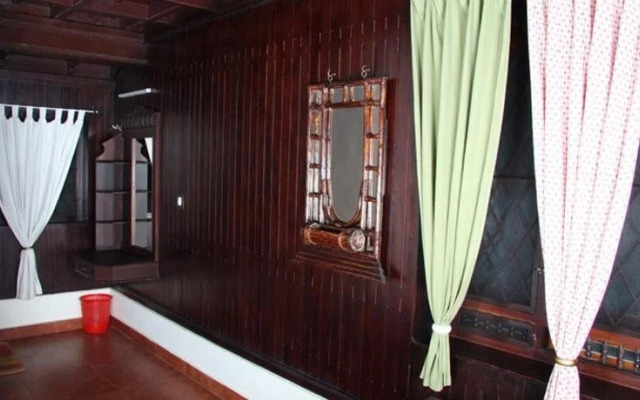 Kollenkeril Plantation Bungalow