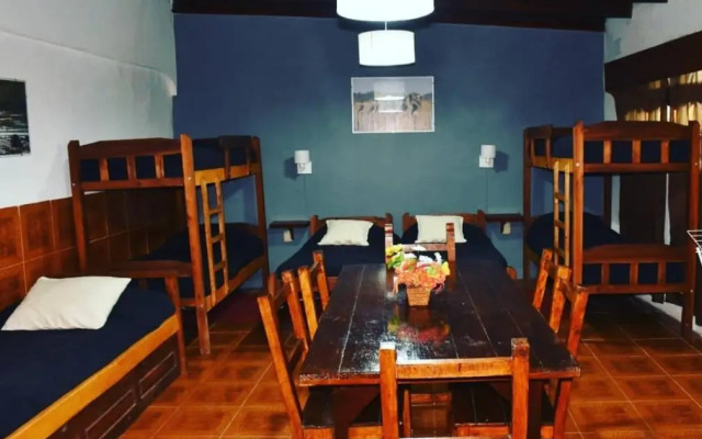 Esquina Apart Hotel