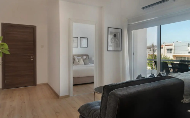 Phaedrus Living: City Breeze Residences Finesse
