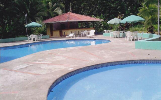 Pizote Lodge