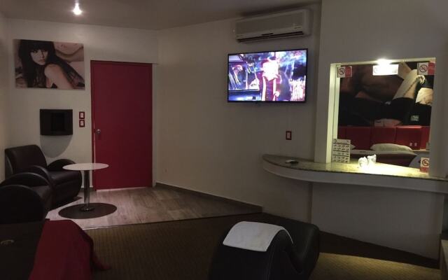 Motel Helsinky - Adults Only