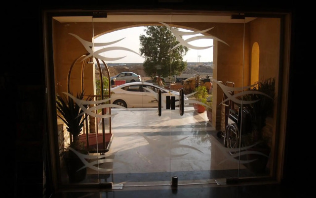 Lavena Hotel Apartments Al Harmain