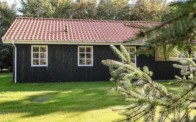 Stylish Holiday Home in Hals near Sea