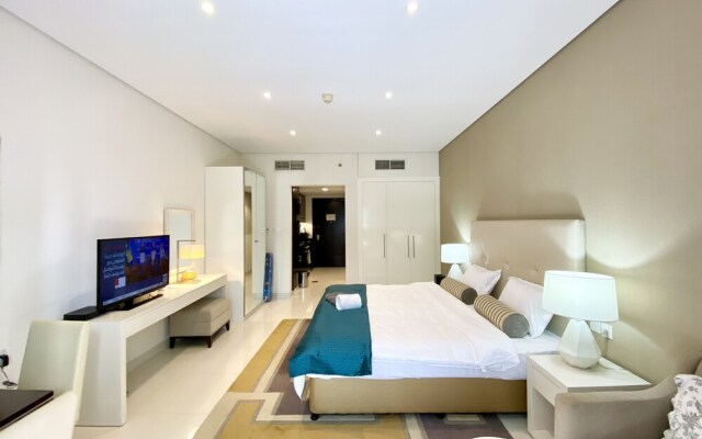 Marco Polo - Chic Studio with Balcony and Spa, Canal Views