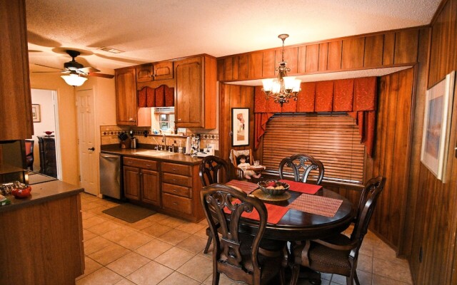 Room-comfortable Luxury, Convenient, Sup