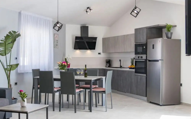 Villa Nana Comfortable Holiday Residence