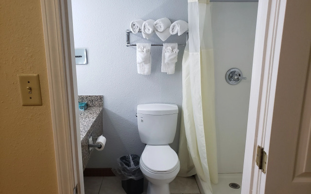 Envi Boutique Hotel Henderson-Evansville South