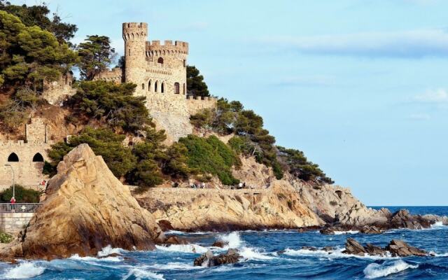 Villa in Lloret de Mar by MO Rentals