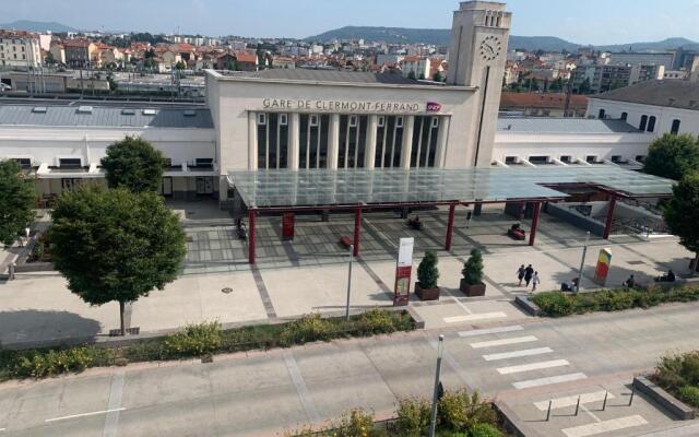 Studio gare sncf