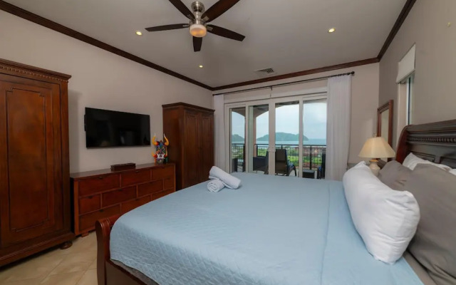 Altavista 4C 3 bdr 3 Bath Ocean View
