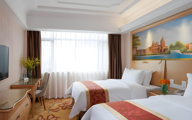 Vienna Hotel -Yantian Harbor