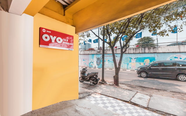 Super OYO 1868 J&b Room Pramuka