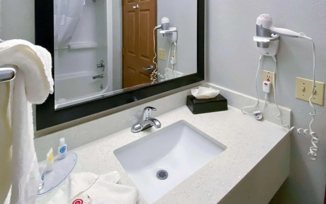 Comfort Inn Owasso - Tulsa