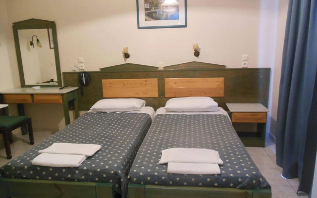 Theano Hotel