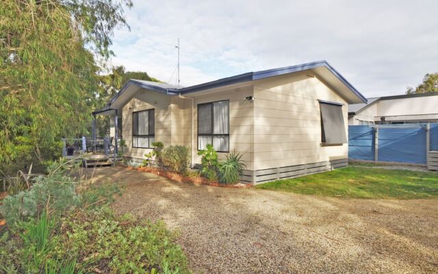 Kyeema - Free Wifi & Netflix - PET Friendly