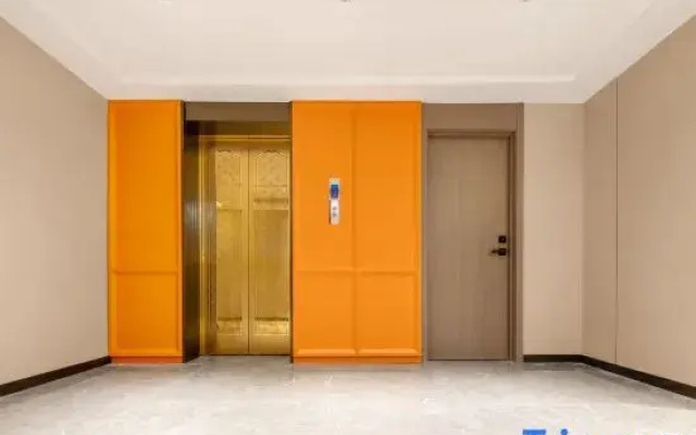 Yiwu Ousheng Fashion Hotel