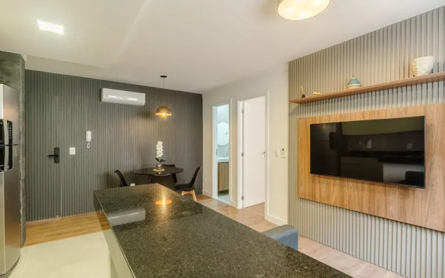 Building With New Apartments 300m From the Beach - EEP