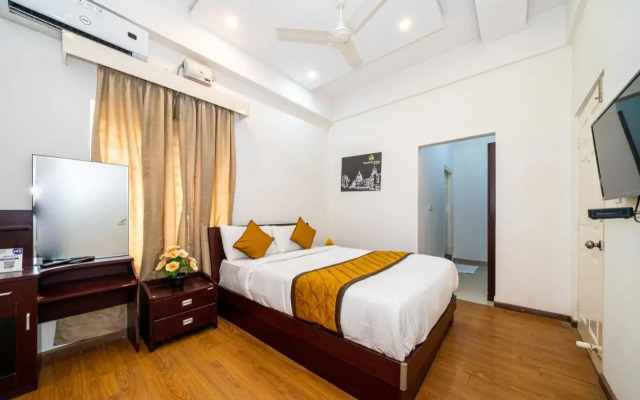 Fabhotel Arcade Inn Suites