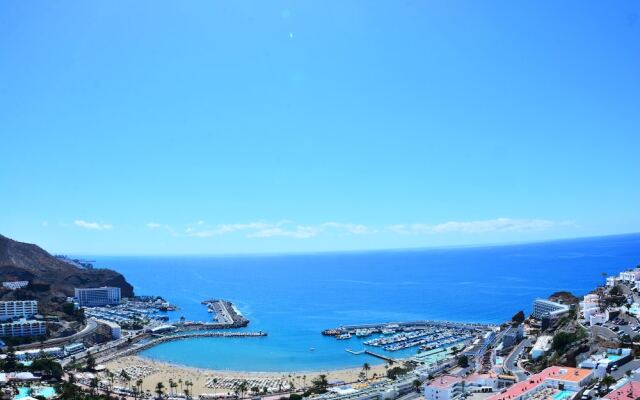 Puerto Bello Apartments