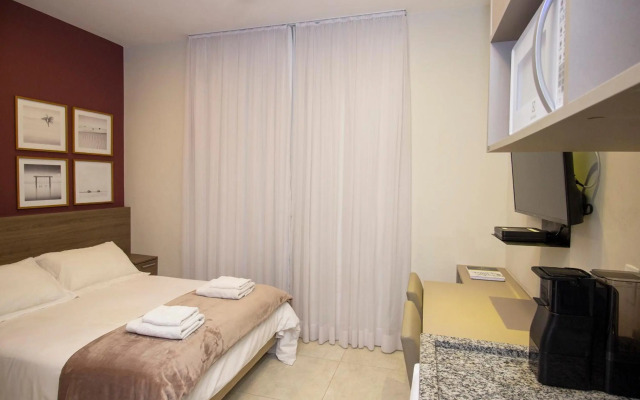 BHomy Centro Jóia em prédio histórico J223