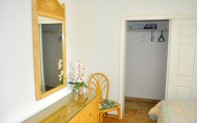 Abaco Getaway by Living Easy Abaco