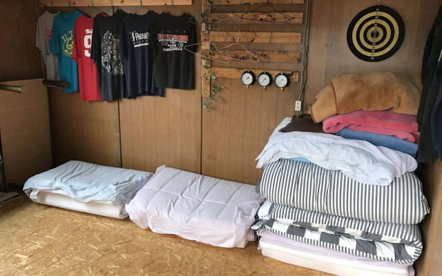 Norishico Auto Guest House - Hostel