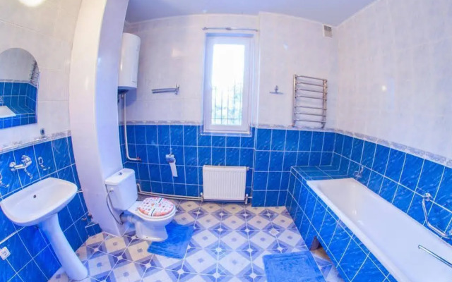 Guest House on Kamanina