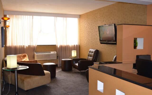 Best Western Plus Charlotte/Matthews Hotel