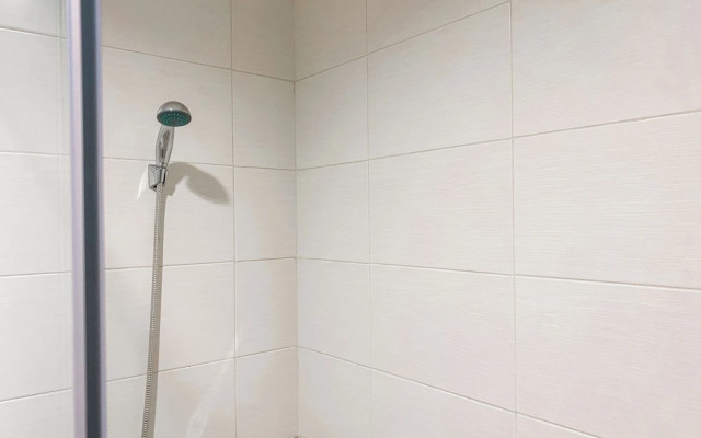 Spacious And Comfort 2Br Tamansari Iswara Apartment