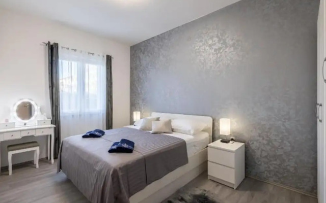 Perla Charming Apartment No1