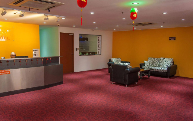 Lucky 11 Hotel