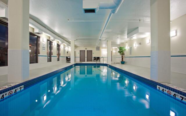 Holiday Inn Conference Center Edmonton South by IHG