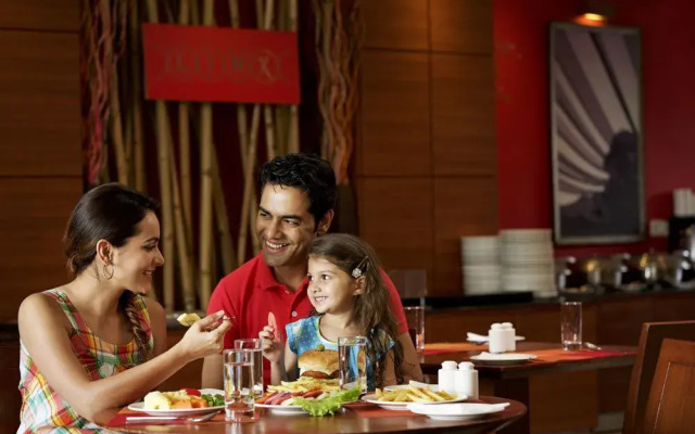 Caspia Hotel New Delhi Shalimar Bagh
