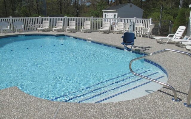 Long Beach Motor Inn