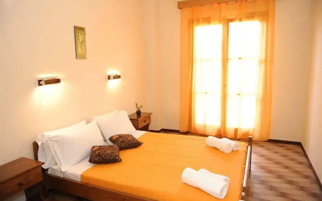 Phivos Hotel