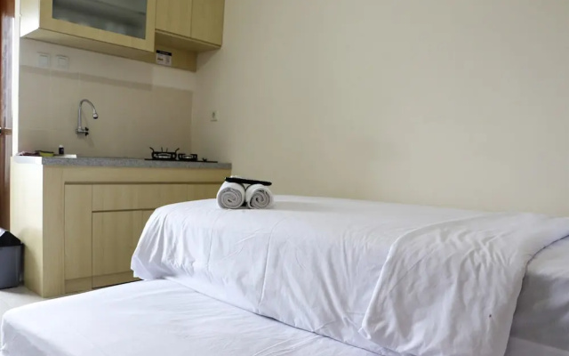 Simple And Enjoy Living Studio Room At Cinere Resort Apartment – Guest Rooms – Depok