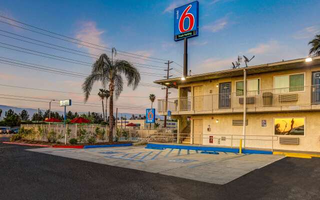 Motel 6 San Bernardino, CA - South