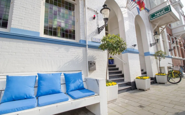 Hotel Mimosa