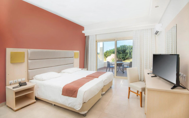 Kouros Palace Hotel