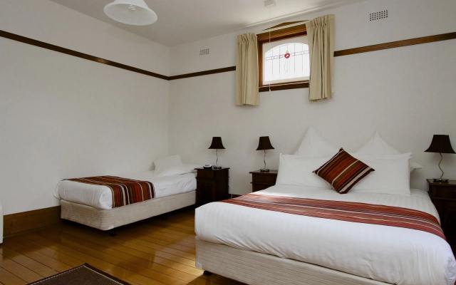 Grosvenor Court Apartments Hobart