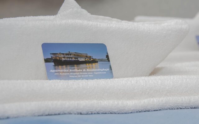 Aquamarina Hotel