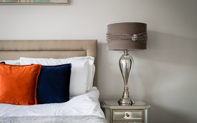 Stylish Modern 2-bedroom Apartment on Cromwell