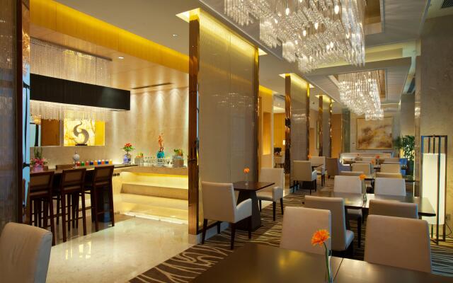 Crowne Plaza Yichang by IHG