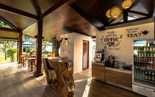 Phuket Airport Hotel