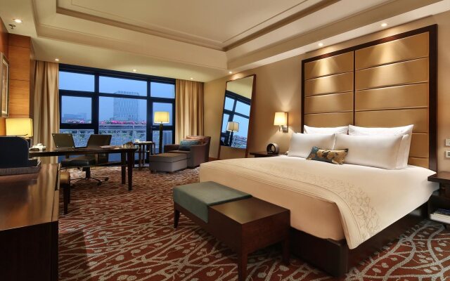 Jinjiang Hotel East Building