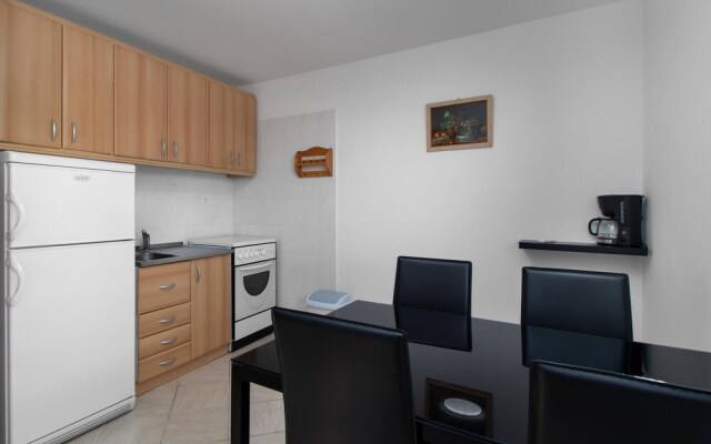 Awesome Home in Dramalj With Wifi and 2 Bedrooms