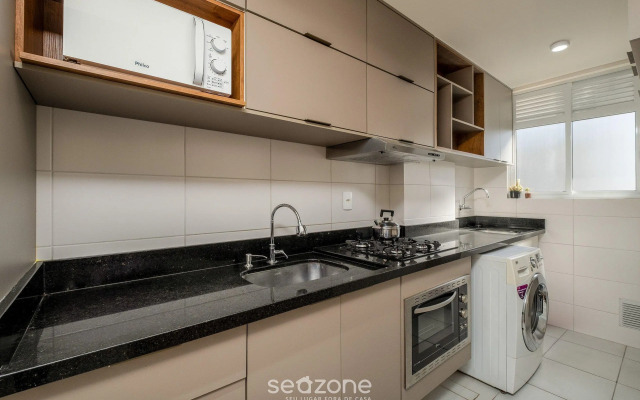 Apto em cond. c/piscina a 5min da praia MAR202